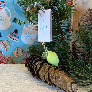 🐕‍🦺BNWT Lemon 🍋 Kate Spade ♠️ Keychain
